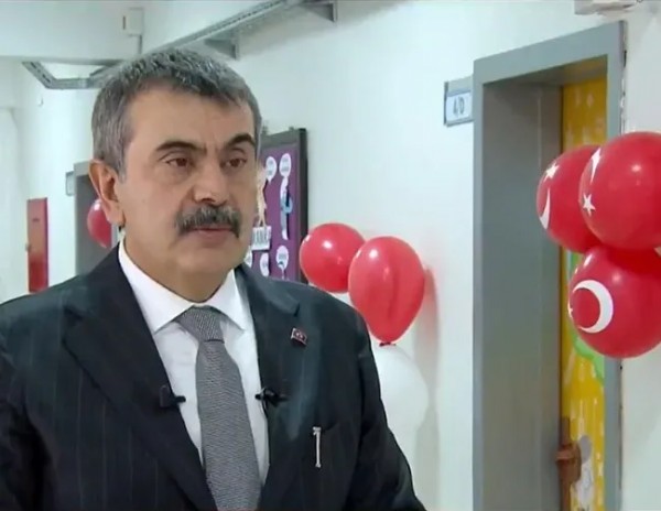 Milli Eğitim Bakanı'ndan sert çıkış! “Atatürk fotoğrafı kaldırıldı” iddiasını yalanladı